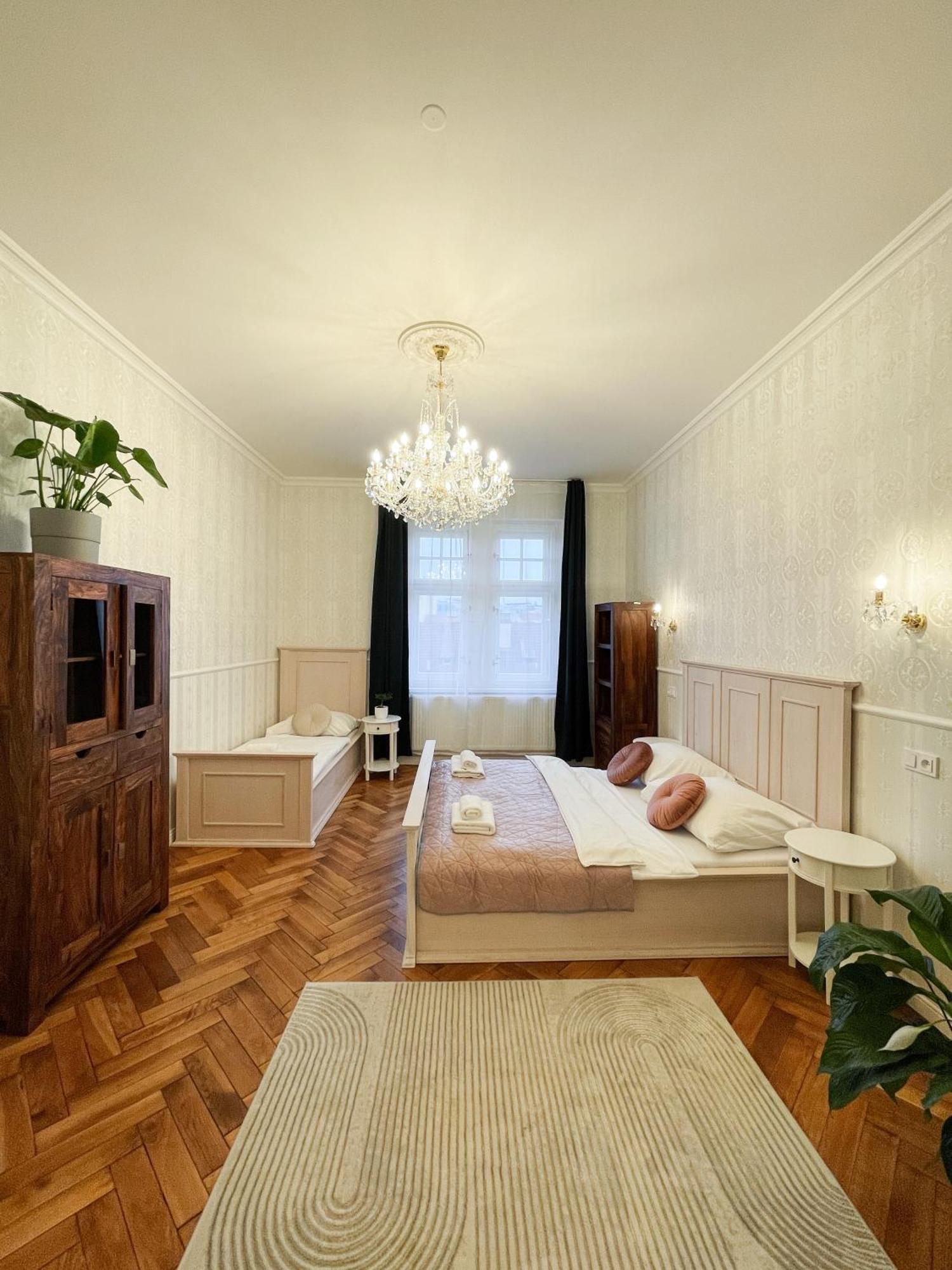 Stupartska - Premium Old Town Residence Prag Exteriör bild